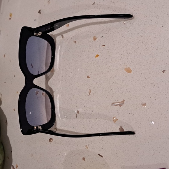 NWT Emilio Pucci sunglasses - Picture 10 of 16